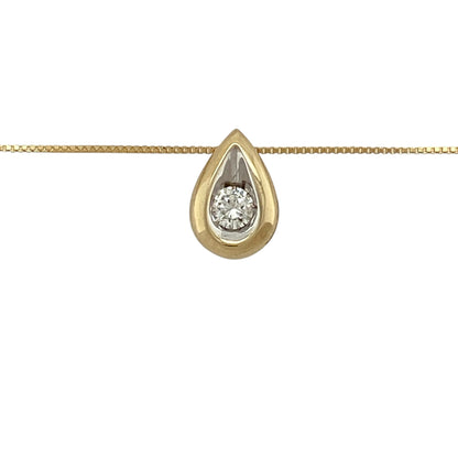 Bring refined sparkle and elegant contrast to your jewellery collection with this pre-owned 14ct yellow and white gold diamond set teardrop pendant necklace, a delicate piece with timeless appeal.

Design: The pendant features a classic teardrop shape in yellow and white gold, centred with a single diamond that adds a subtle yet eye-catching touch of brilliance.