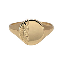 Load image into Gallery viewer, 9ct Gold Engraved Oval Signet Ring
