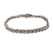 Load image into Gallery viewer, 9ct White Gold &amp; Diamond Set 7.25&quot; Bracelet

