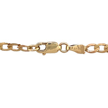 Load image into Gallery viewer, Preowned 9ct Yellow Gold 18&quot; Curb Chain with the weight 4 grams and link width 3mm
