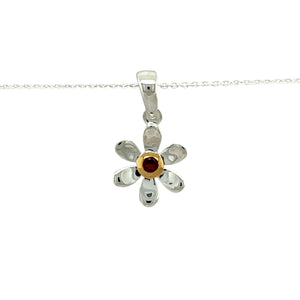 925 Silver & Garnet Set Flower Birthstone 16" - 18" Necklace