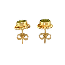 Load image into Gallery viewer, 9ct Gold &amp; Peridot Set Stud Earrings
