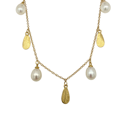 18ct Gold Pearl and Leaf 16