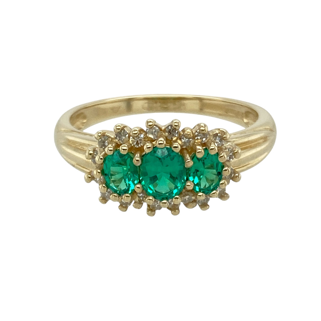 9ct Gold Diamond & Green Stone Set Trilogy Cluster Ring