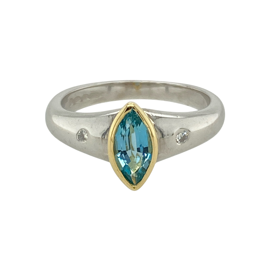 18ct White Gold Diamond & Blue Topaz Set Ring