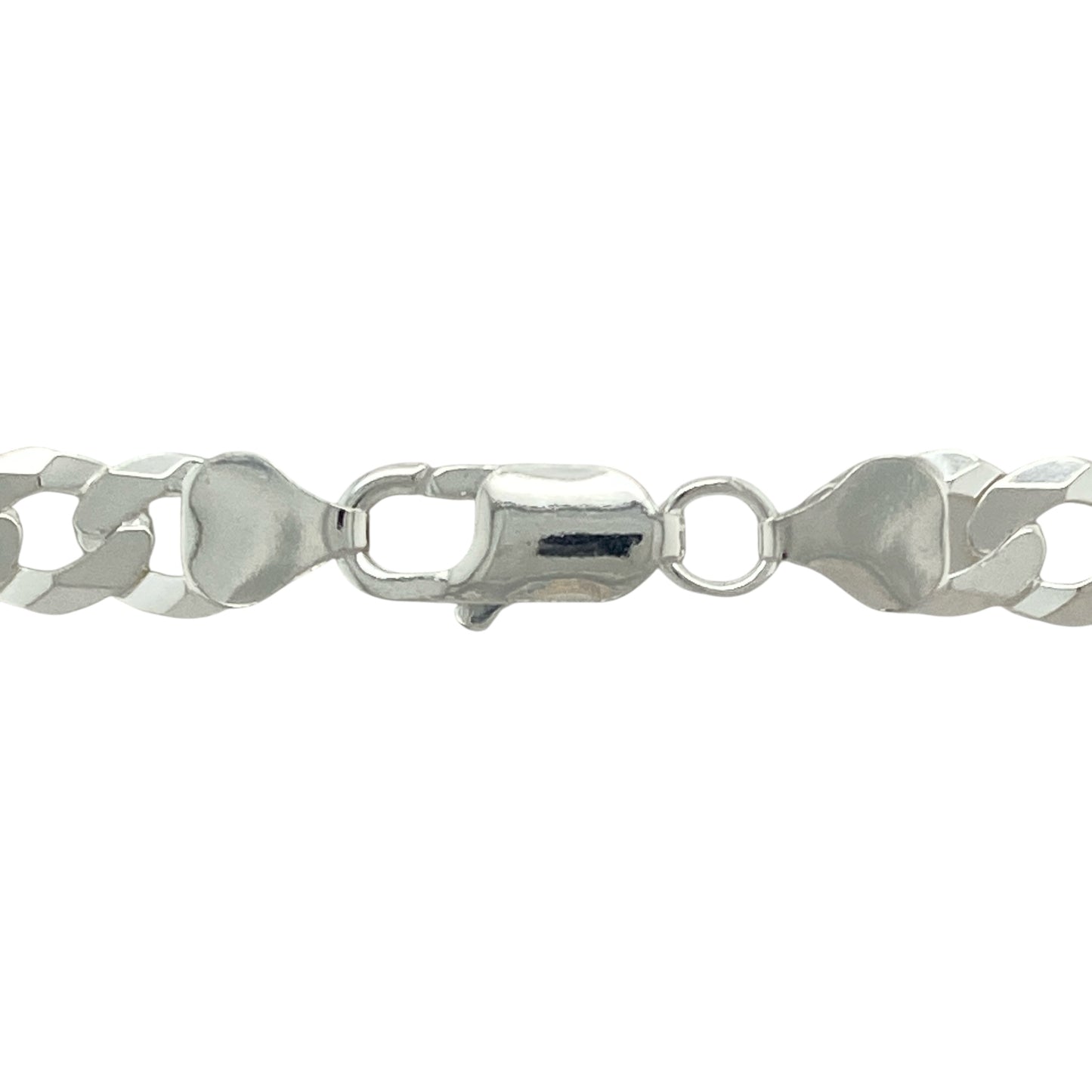 Add strength and timeless style to your collection with this pre-owned 925 silver 26" curb chain, offering a substantial and polished look perfect for everyday wear or making a confident statement:

Design: A classic curb link chain featuring wide, flat interlocking links that create a smooth, flexible drape and a bold, clean appearance.
Material: Crafted from solid 925 sterling silver, the chain features a bright, polished finish that enhances its sleek, enduring design.
