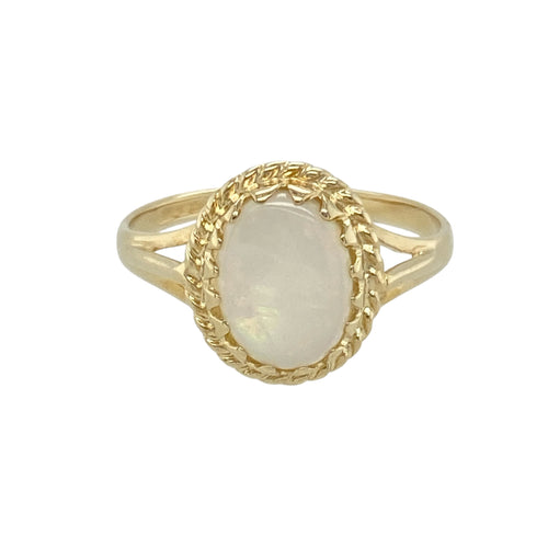 9ct Gold & Opalique Set Ring