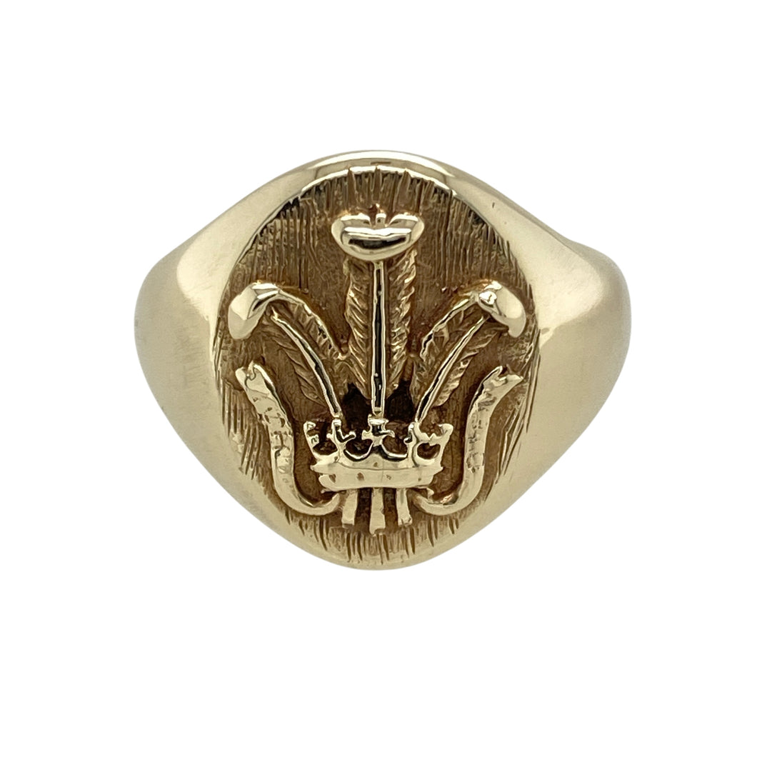 9ct Gold Welsh Oval Three Feathers Signet Ring