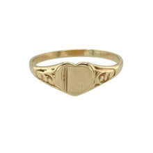 Load image into Gallery viewer, 9ct Gold Patterned Heart Signet Ring
