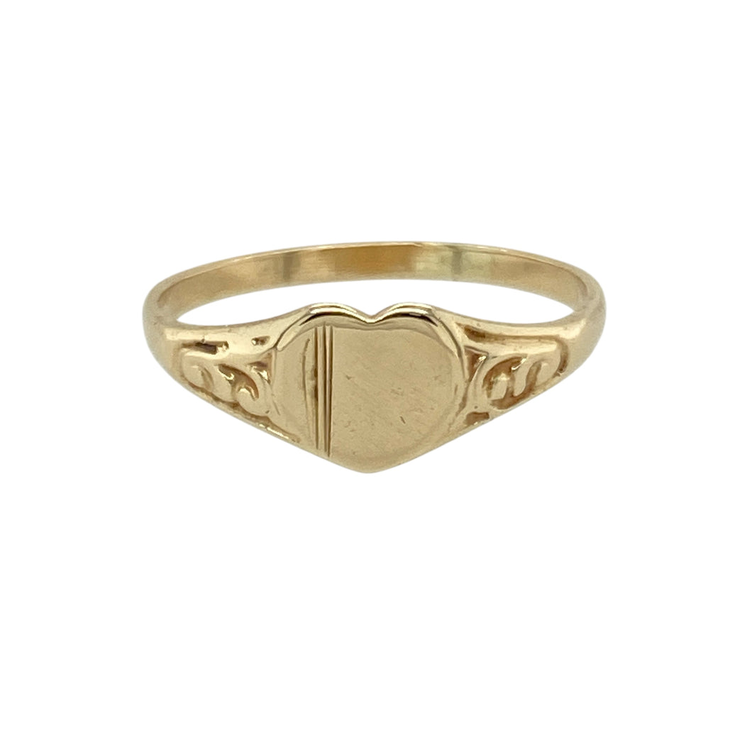9ct Gold Patterned Heart Signet Ring