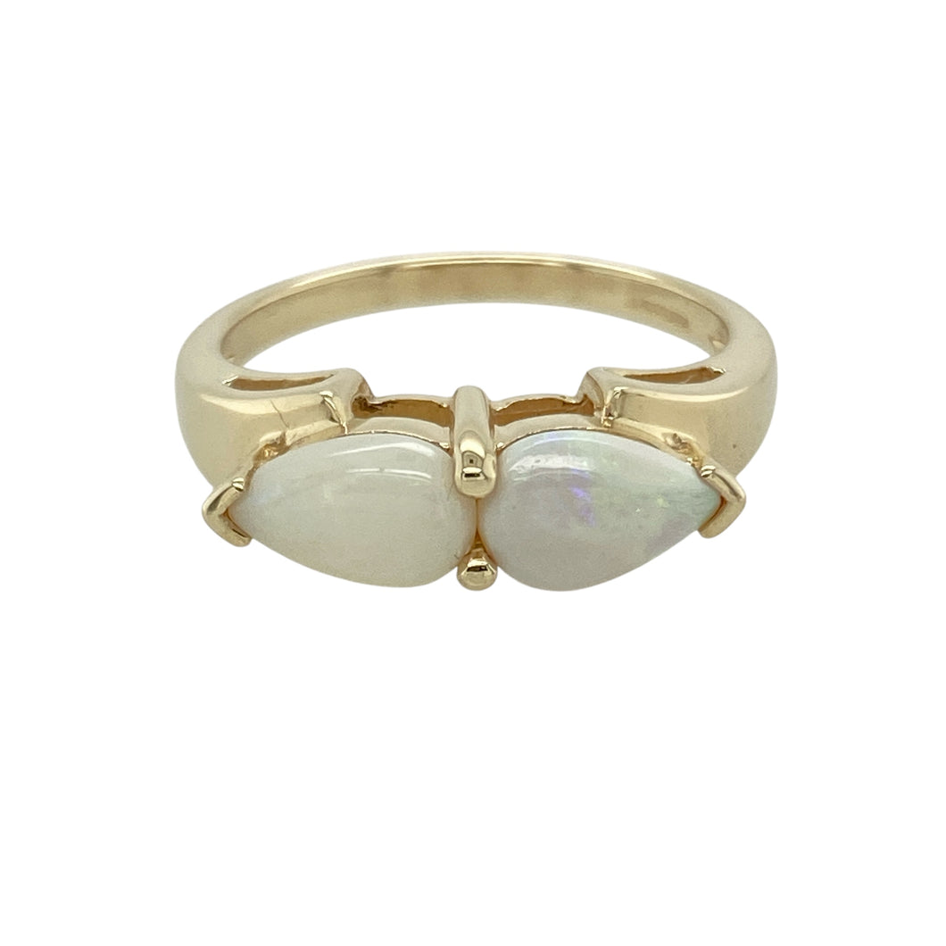 9ct Gold & Opalique Set Ring
