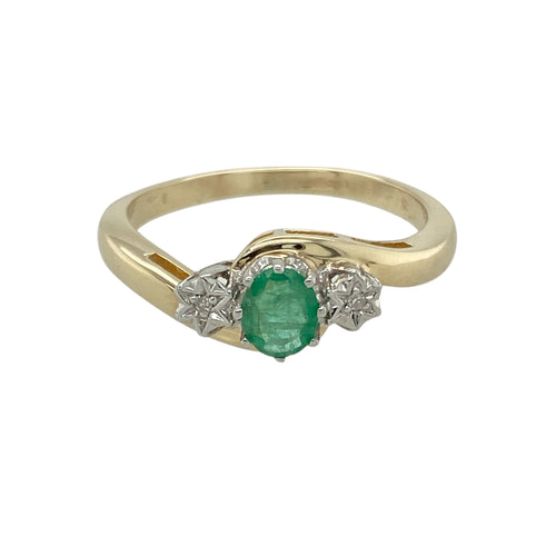 9ct Gold Diamond & Emerald Set Trilogy Ring