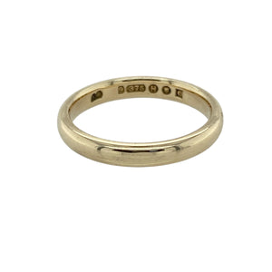 Timeless and elegant, this pre-owned 9ct yellow gold wedding band ring is a classic symbol of love—perfectly sized for comfort and everyday wear.

Design: This 3mm wide band features a smooth, polished finish with a traditional rounded profile, offering understated beauty and lasting appeal.
Material: Made from 9-carat yellow gold, the warm tone and sleek surface provide a timeless look suited to any style.
