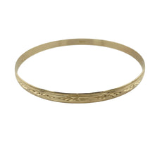 Load image into Gallery viewer, 9ct Solid Gold Patterned Bangle
