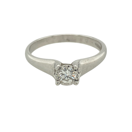 18ct White Gold & Diamond Set Illusion Set Solitaire Ring