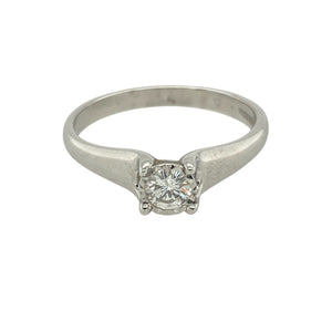 18ct White Gold & Diamond Set Illusion Set Solitaire Ring