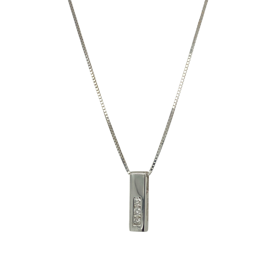 9ct White Gold & Diamond Set Bar 16