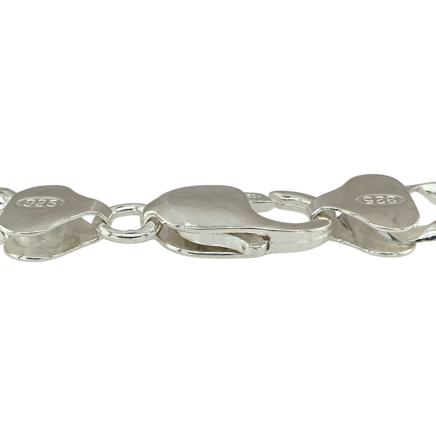 Bring bold impact and timeless design to your jewellery collection with this new 925 solid silver 8.75" curb bracelet—a substantial piece with classic curb links and a polished, masculine finish.

Design: This bracelet features a traditional curb link design with a wide 11mm link width, offering a strong and confident look with clean lines.
Material: Made from solid 925 sterling silver, the high-polish finish provides a bright, sleek shine that enhances its bold styling.
