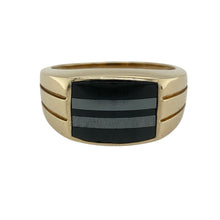 Load image into Gallery viewer, 9ct Gold Hematite &amp; Onyx Signet Ring
