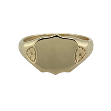 Load image into Gallery viewer, 9ct Gold Plain Shield Signet Ring
