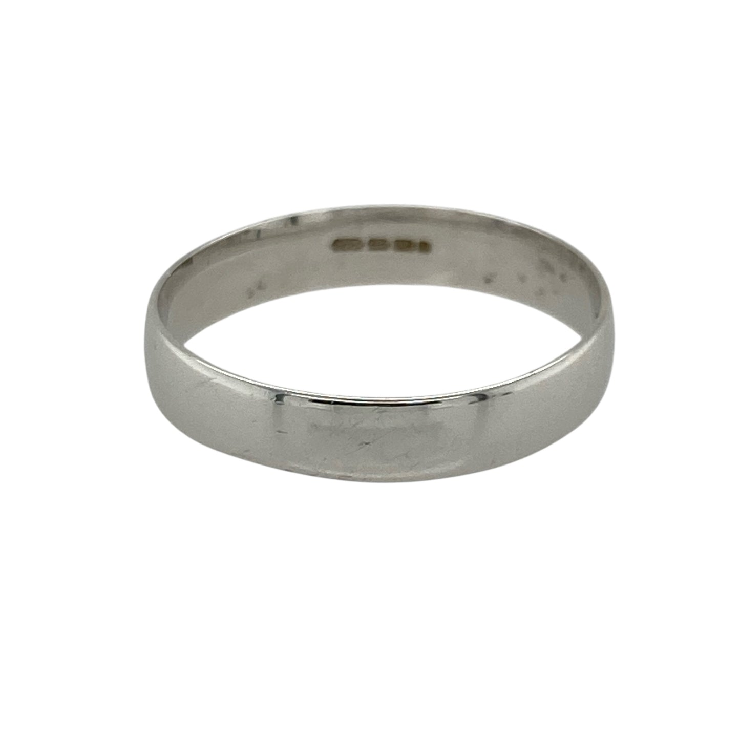 Bring sleek elegance and timeless appeal to your collection with this pre-owned 9ct white gold wedding band ring—perfect for marking a special occasion or adding a classic touch to your everyday style.

Design: The ring features a 4mm wide band with a smooth, polished finish for a clean and versatile look.
Material: Made from 9-carat white gold, the bright tone and lustrous surface offer a modern twist on a traditional design.
