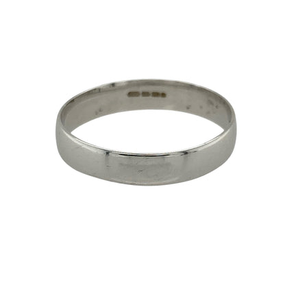 Bring sleek elegance and timeless appeal to your collection with this pre-owned 9ct white gold wedding band ring—perfect for marking a special occasion or adding a classic touch to your everyday style.

Design: The ring features a 4mm wide band with a smooth, polished finish for a clean and versatile look.
Material: Made from 9-carat white gold, the bright tone and lustrous surface offer a modern twist on a traditional design.
