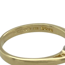 Load image into Gallery viewer, 18ct Gold &amp; Diamond Set Solitaire Ring
