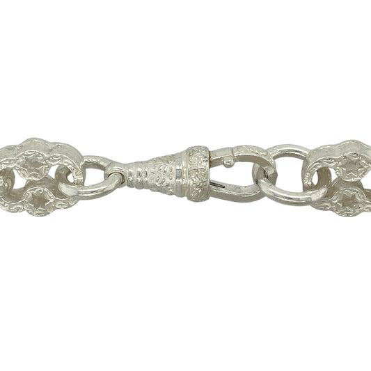 Stand out with this new 925 solid silver star and bar chain, a bold patterned design with substantial weight—perfect for statement wear and standout style.

Design: The chain features alternating star and bar patterned links, each measuring 12mm in width, creating a distinctive and eye-catching look.
Material: Made from solid 925 sterling silver, the polished finish ensures durability while enhancing the intricate detail.