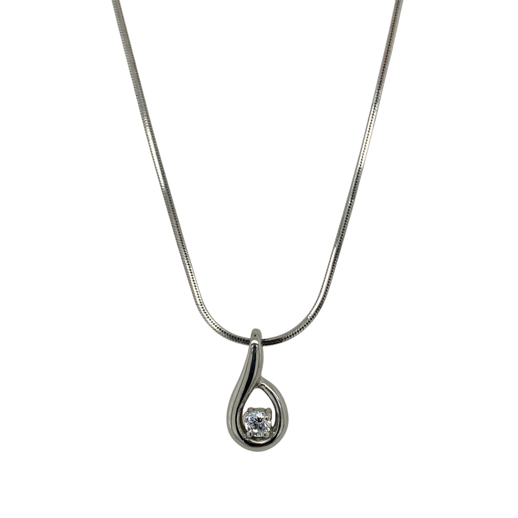 9ct White Gold & Cubic Zirconia Set 16