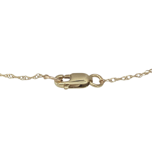 Bring timeless elegance and refined beauty to your collection with this pre-owned 9ct yellow gold and pearl bracelet, a graceful piece perfect for both everyday wear and special occasions.

Design: The bracelet measures 7.5" in length and is adorned with lustrous 7mm pearls, evenly spaced along the chain for a classic and feminine look.
Material: Made from 9-carat yellow gold, the polished links complement the smooth sheen of the pearls with a warm and refined glow.