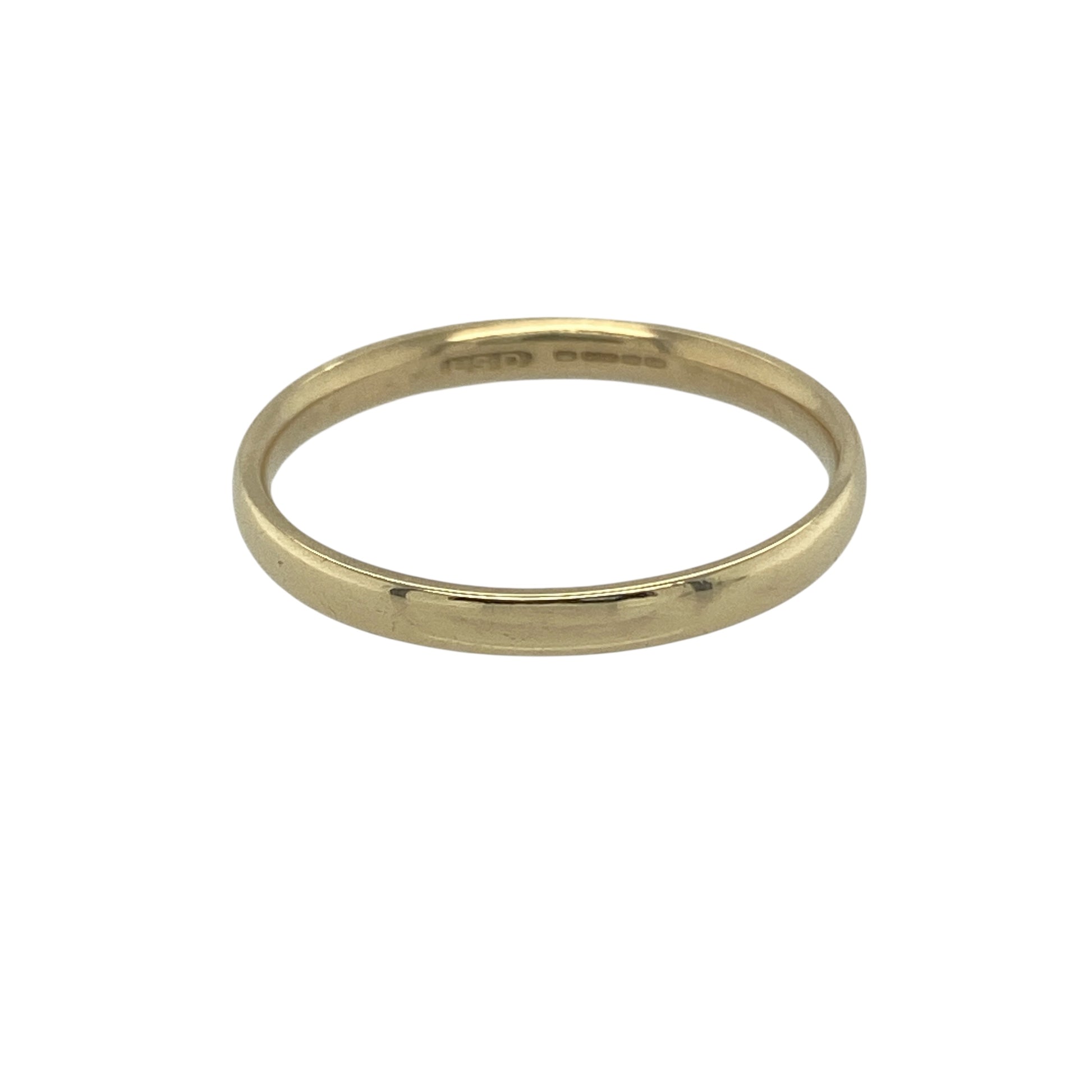 Bring delicate elegance and luxurious simplicity to your collection with this pre-owned 18ct yellow gold wedding band ring, a timeless choice for everyday wear or marking life’s special moments.

Design: The ring features a slim 2mm wide band, offering a subtle and understated profile.
Material: Made from 18-carat yellow gold, the polished finish gives the band a rich tone and refined glow. 