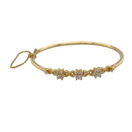 18ct Gold & Diamond Set Flower Cluster Bangle