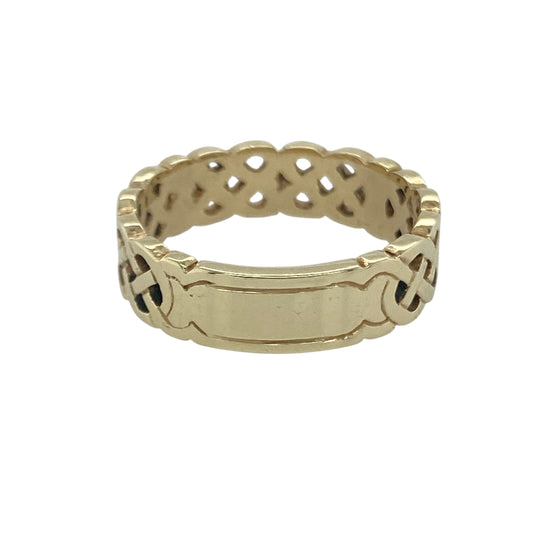 Bring timeless tradition and symbolic meaning to your collection with this pre-owned 9ct yellow gold Celtic knot band ring, a classic design full of heritage style.

Design: The ring features a 5mm wide band with an intricate Celtic knot pattern, symbolising eternity, unity, and strength.
Material: Made from 9-carat yellow gold, the polished finish enhances the interwoven design and adds warmth to the piece.