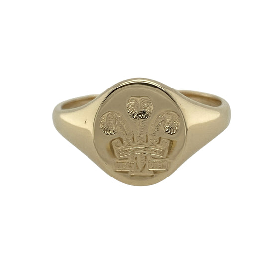 9ct Gold Oval Three Feathers Signet Ring