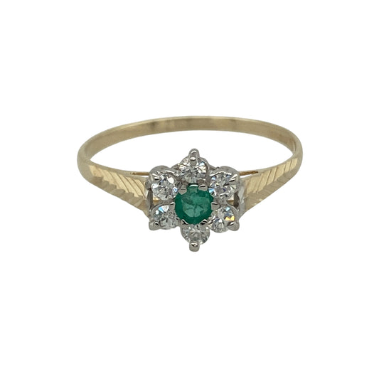 9ct Gold Green Stone & Cubic Zirconia Set Flower Cluster Ring