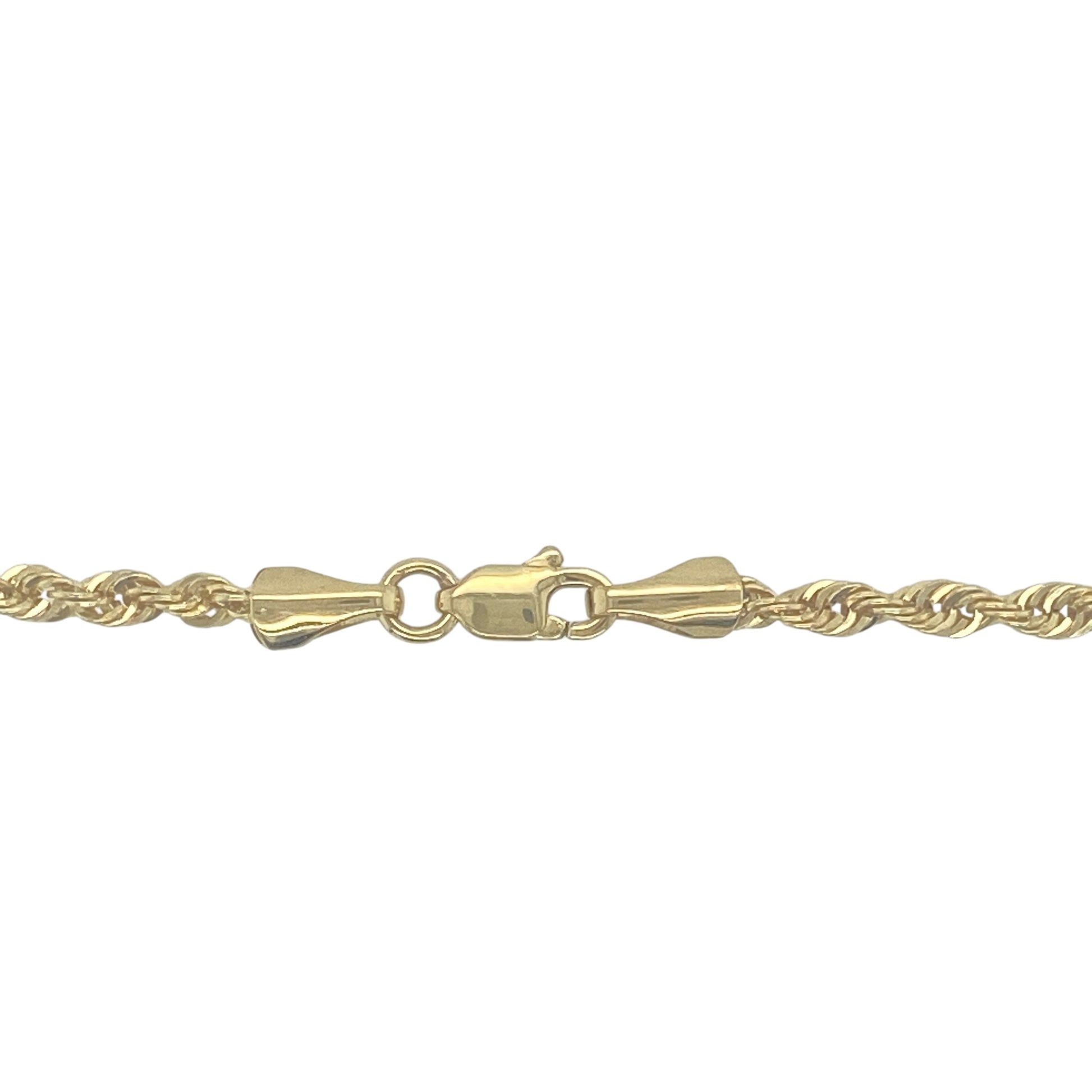 Add timeless texture and golden shine to your collection with this pre-owned 9ct yellow gold rope chain, featuring a classic design that’s perfect for both everyday wear and special occasions.

Design: The chain showcases a traditional rope-style link pattern measuring 3mm wide, creating a beautifully twisted effect that catches the light from every angle.
Material: Made from 9-carat yellow gold, the polished finish enhances the chain’s rich tone and luxurious brilliance.