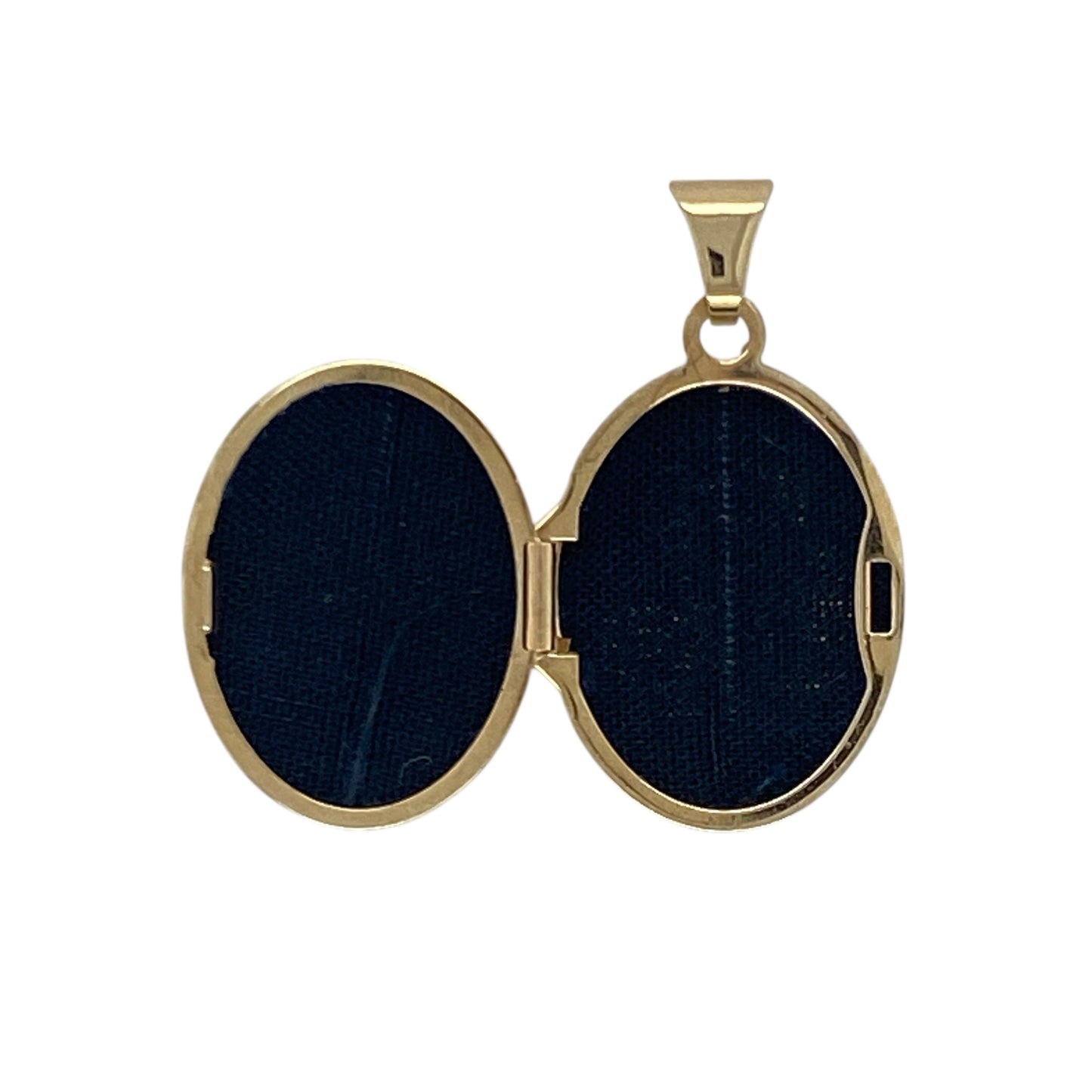 9ct Gold Oval Celtic Patterned Locket