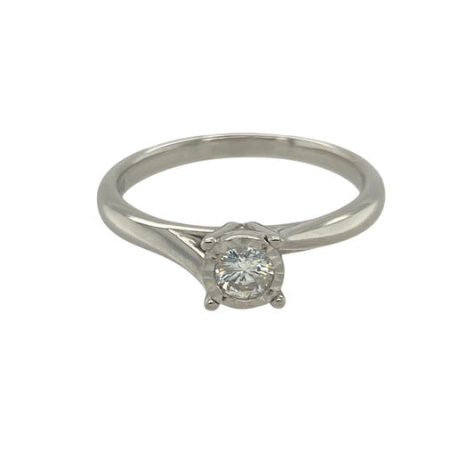 9ct White Gold & Diamond Illusion Set Solitaire Ring