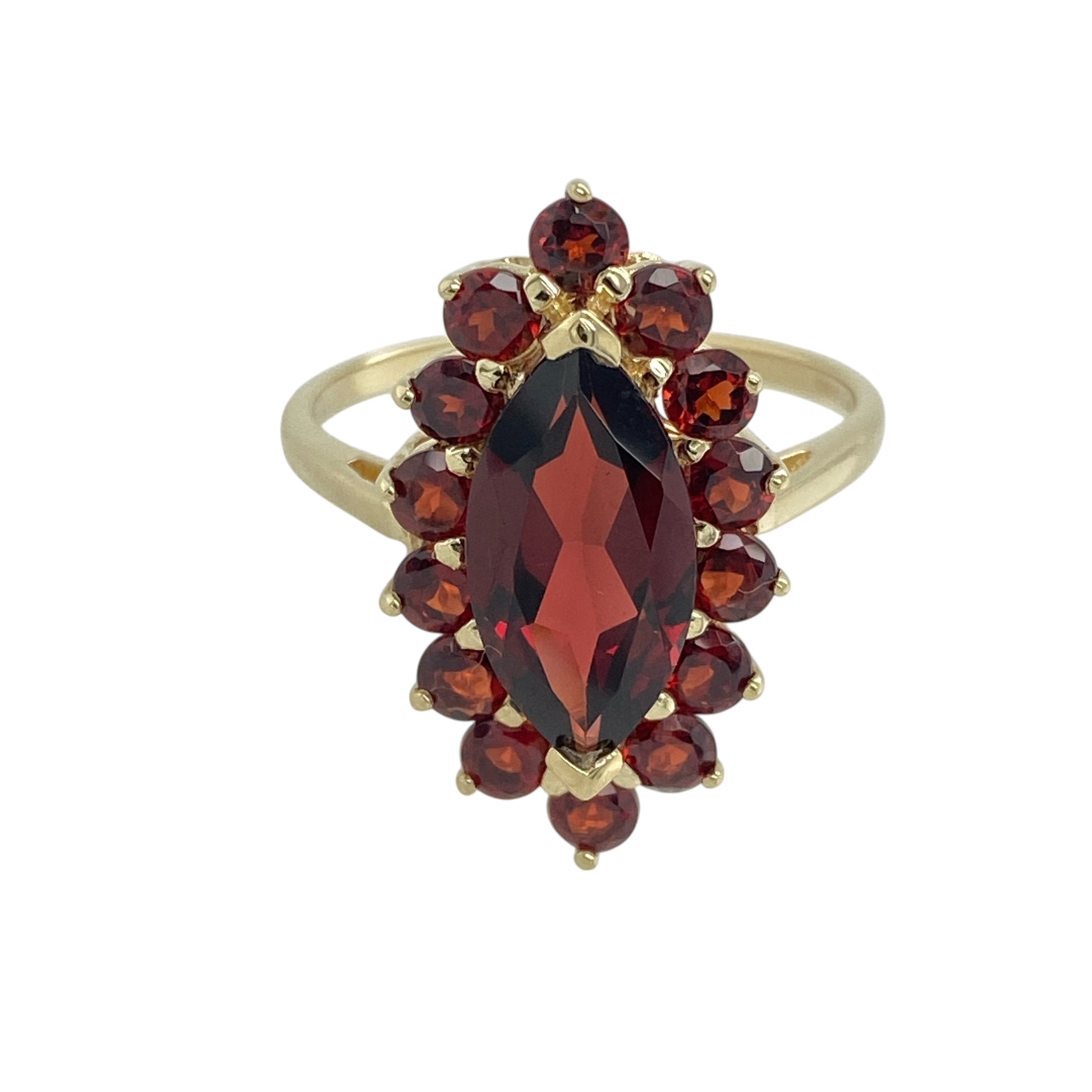 9ct Gold & Garnet Set Cluster Ring