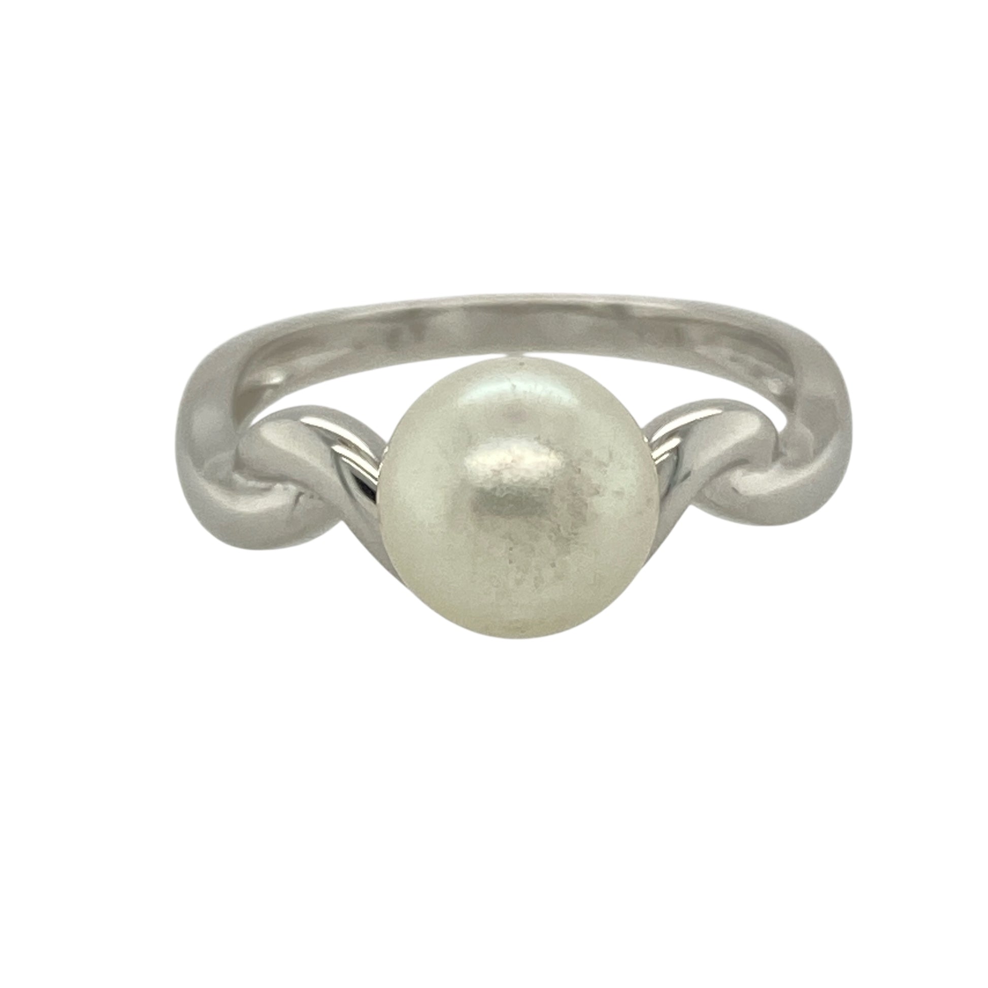18ct White Gold & Pearl Set Twist Ring