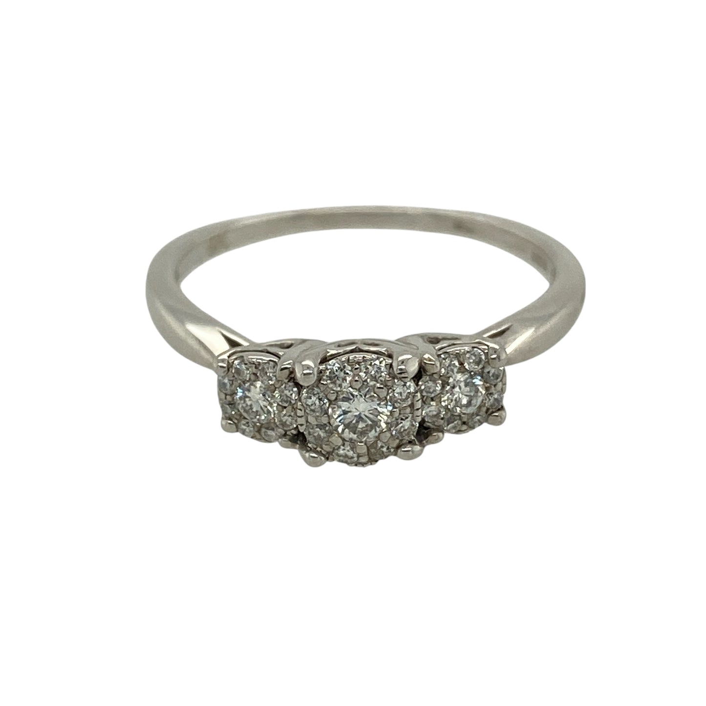 New 9ct White Gold & Diamond Illusion Set Trilogy Cluster Ring