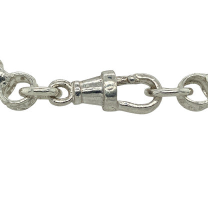 Bring heartfelt sentiment and modern sparkle to your jewellery collection with this new 925 silver & cubic zirconia set “Mom” belcher bracelet, offering meaningful design with a polished finish.

Design: The bracelet features a patterned belcher link style, finished with a “Mom” charm set with cubic zirconia for added sparkle and emotional significance.
Material: Made from solid 925 sterling silver, the polished finish delivers bright shine and lasting durability.