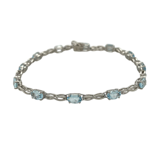 9ct White Gold & Blue Topaz Set 7.5" Bracelet