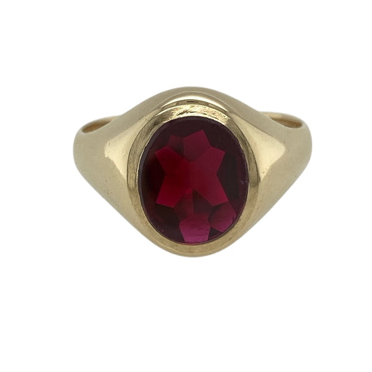 9ct Gold & Red Stone Set Oval Signet Ring
