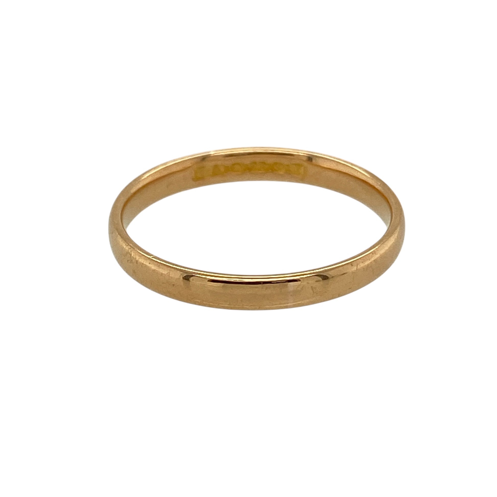 Bring rich gold purity and timeless elegance to your jewellery collection with this pre-owned 22ct yellow gold 3mm wedding band ring, a classic design with exceptional warmth and tradition.

Design: The ring features a smooth, plain band with a 3mm width, offering a clean and understated look that suits everyday wear.
Material: Made from luxurious 22-carat yellow gold, the high gold content gives the ring a deep, rich golden tone and traditional appeal.