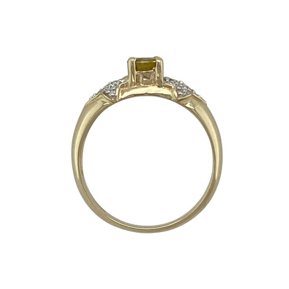 9ct Gold Mali Garnet & White Topaz Set Ring