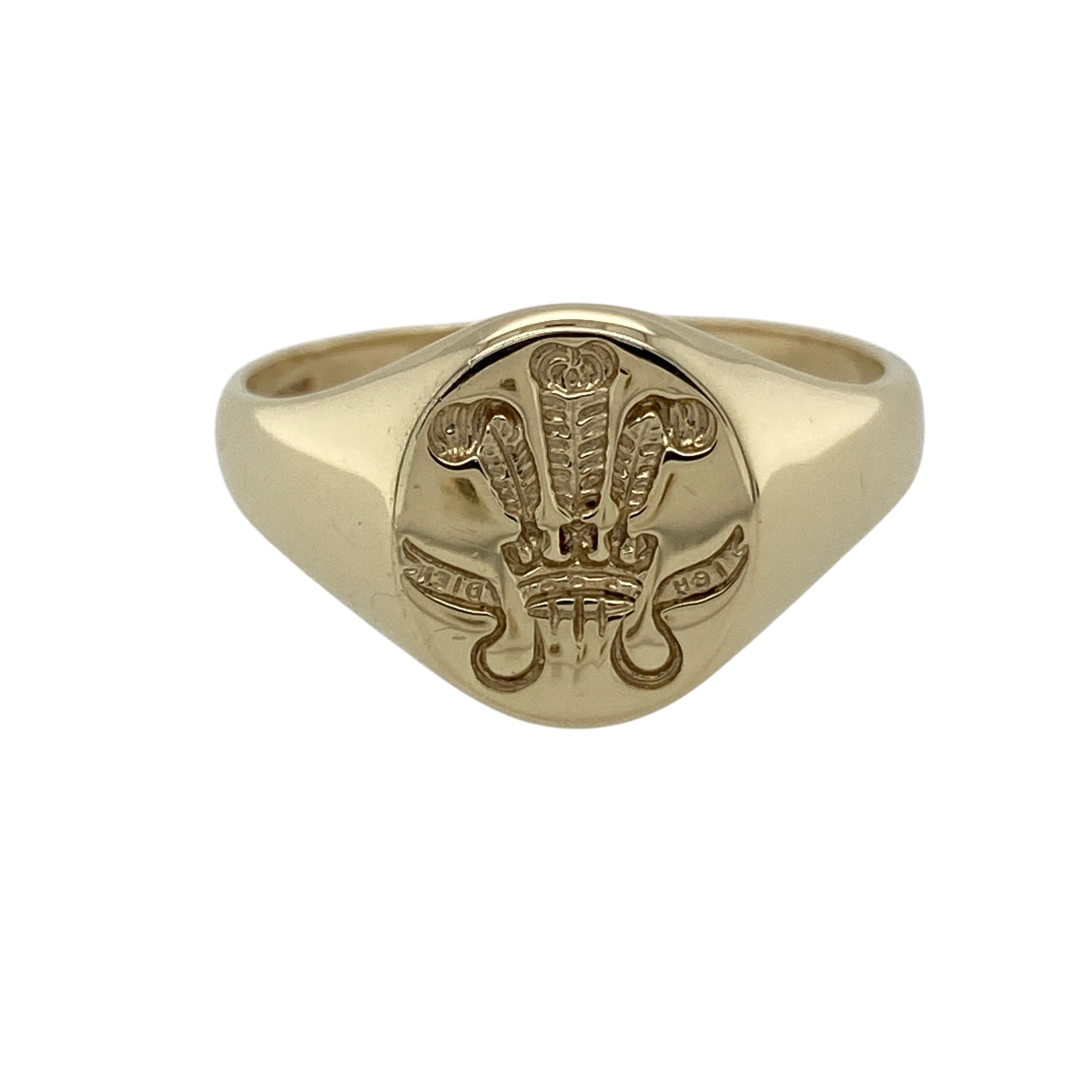 9ct Gold Welsh Three Feathers Oval Signet Ring