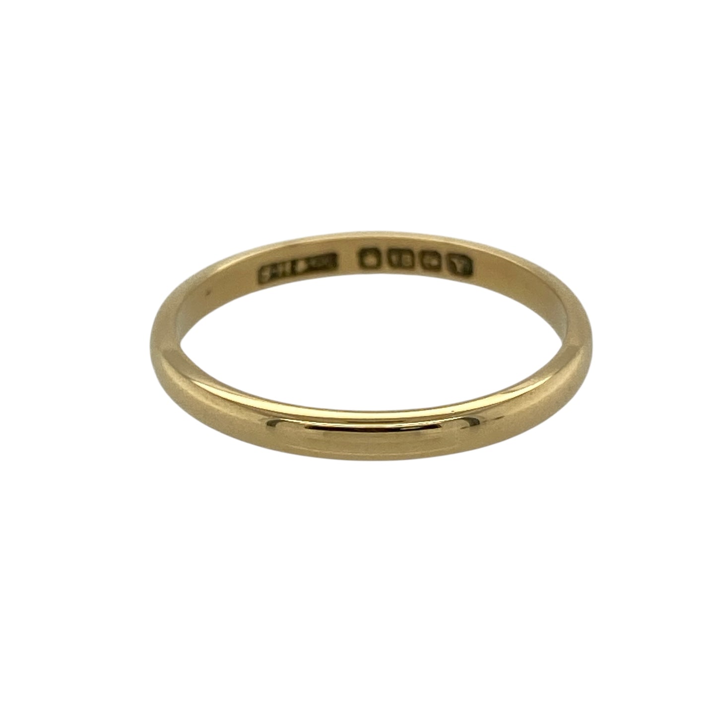 Bring timeless simplicity and classic elegance to your jewellery collection with this pre-owned 18ct yellow gold wedding band ring.

Design: The ring features a traditional plain band profile with a slim 2mm width, offering a clean and understated look that never goes out of style.
Material: Made from rich 18-carat yellow gold, the warm polished finish gives the ring a luxurious tone and enduring appeal.