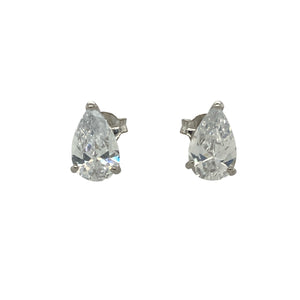Add a touch of sparkle and graceful elegance to your collection with these pre-owned 9ct white gold teardrop stud earrings—perfect for day-to-night shine with timeless charm.

Design: Each earring features an 8mm by 5mm teardrop-shaped cubic zirconia, offering brilliant clarity and a classic, feminine silhouette.
Material: Made from 9-carat white gold, the sleek polished finish enhances the brilliance of the stones and adds a contemporary edge.
