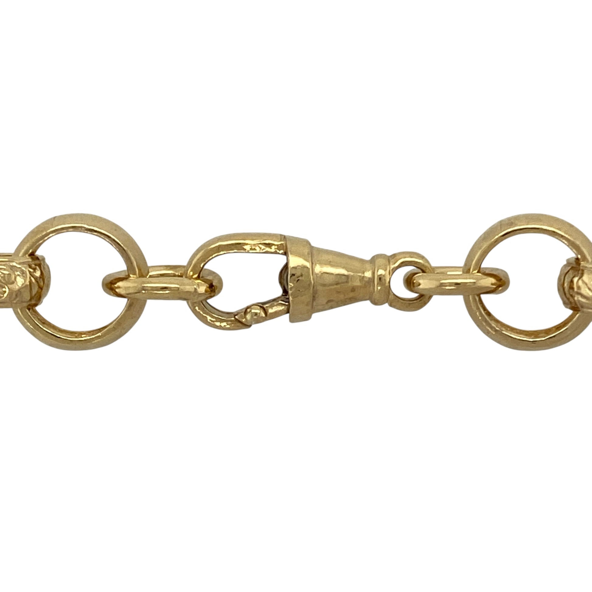 Bring bold luxury and striking detail to your collection with this new 925 silver heavily 9ct gold plated 24" patterned belcher chain, offering a powerful design and commanding presence—perfect for making an unforgettable statement.

Design: The chain features a 24" belcher style with wide 11mm links, alternating between plain and patterned links for a dynamic, eye-catching look. The mix of textures adds depth and unique visual interest, making it a true standout piece.

